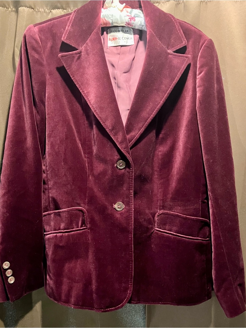 Women's Velvet Blazer in Wine